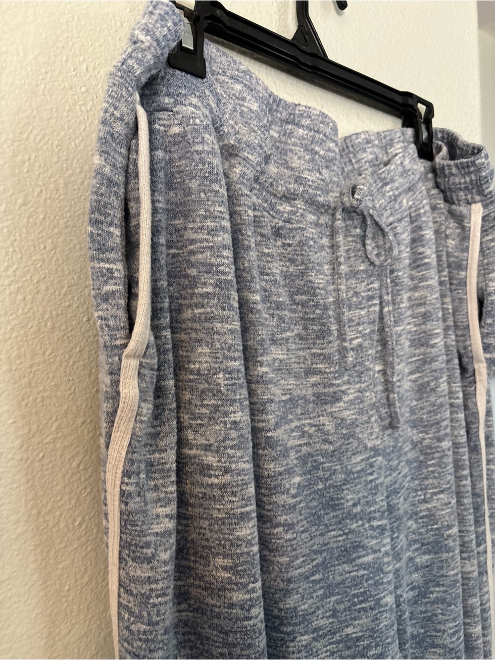 Bundle of 5 comfy bottoms - Picture 15 of 16